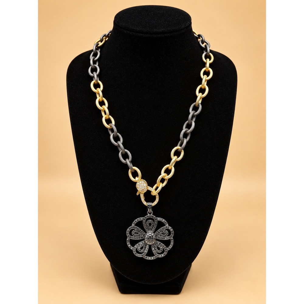 FREIDA ROTHMAN Black&Gold Mixed Metal Chain Necklace Floral Pendant